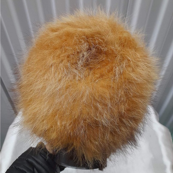 Real fur hat and scarf💚 - Picture 4 of 7